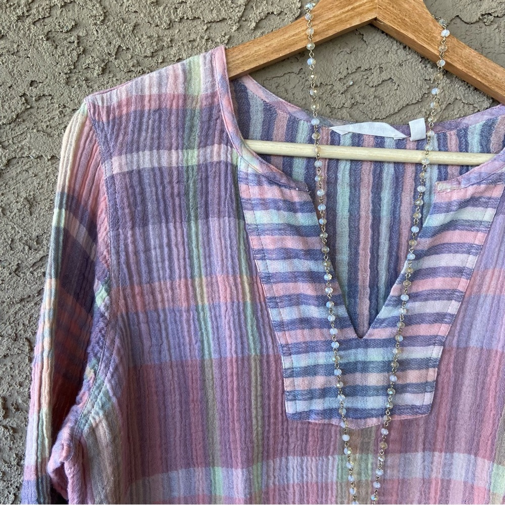 Tunic Blouse SOFT SURROUNDINGS TUNIC in Soft Colors - Picture 2 of 12